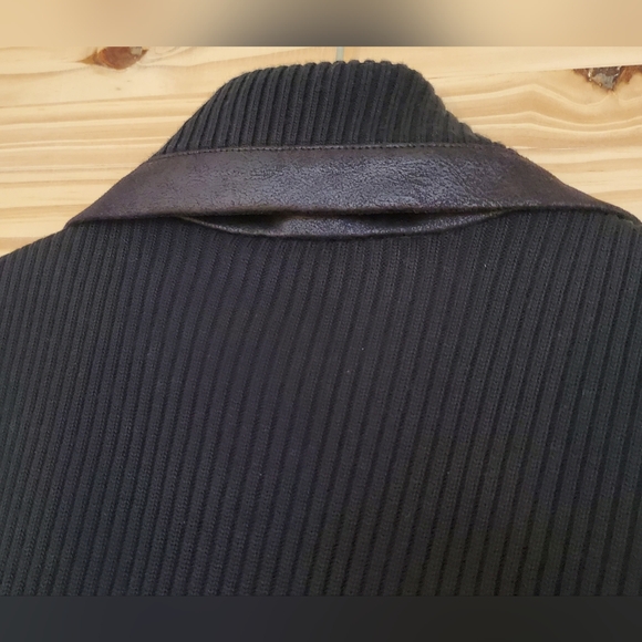 Joseph Ribkoff Size 16 Black Vest Jacket - Picture 2 of 6